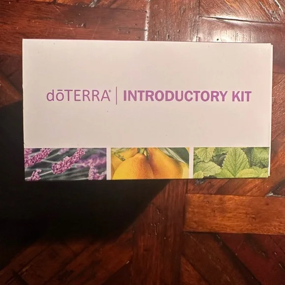 Doterra Essential oils  intro kit - Picture 2 of 2